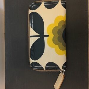Orla Keily Summer Flower stem big zip wallet